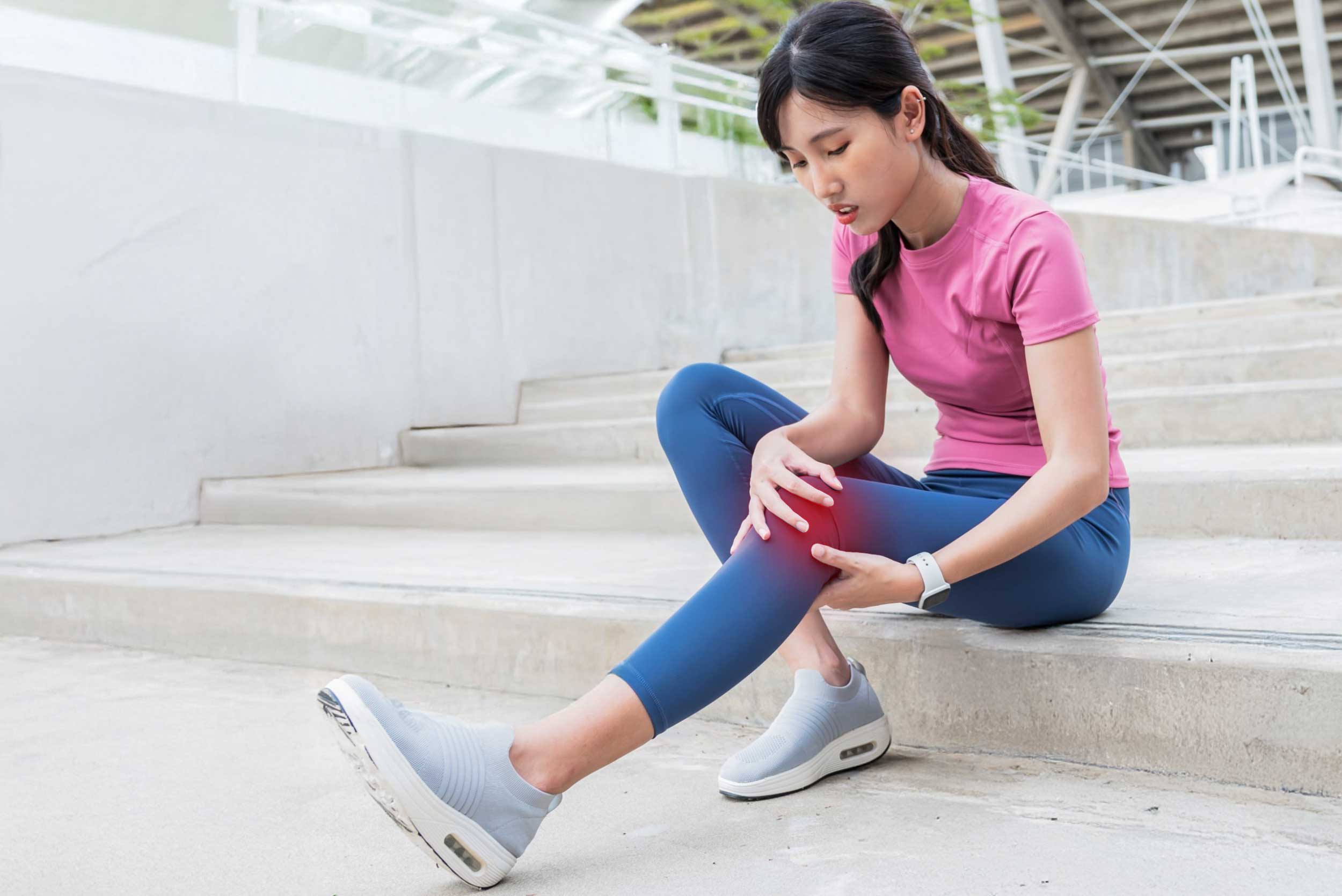 Knee Plica Syndrome: Comprehensive Guide to Causes, Symptoms, Treatment, and Recovery