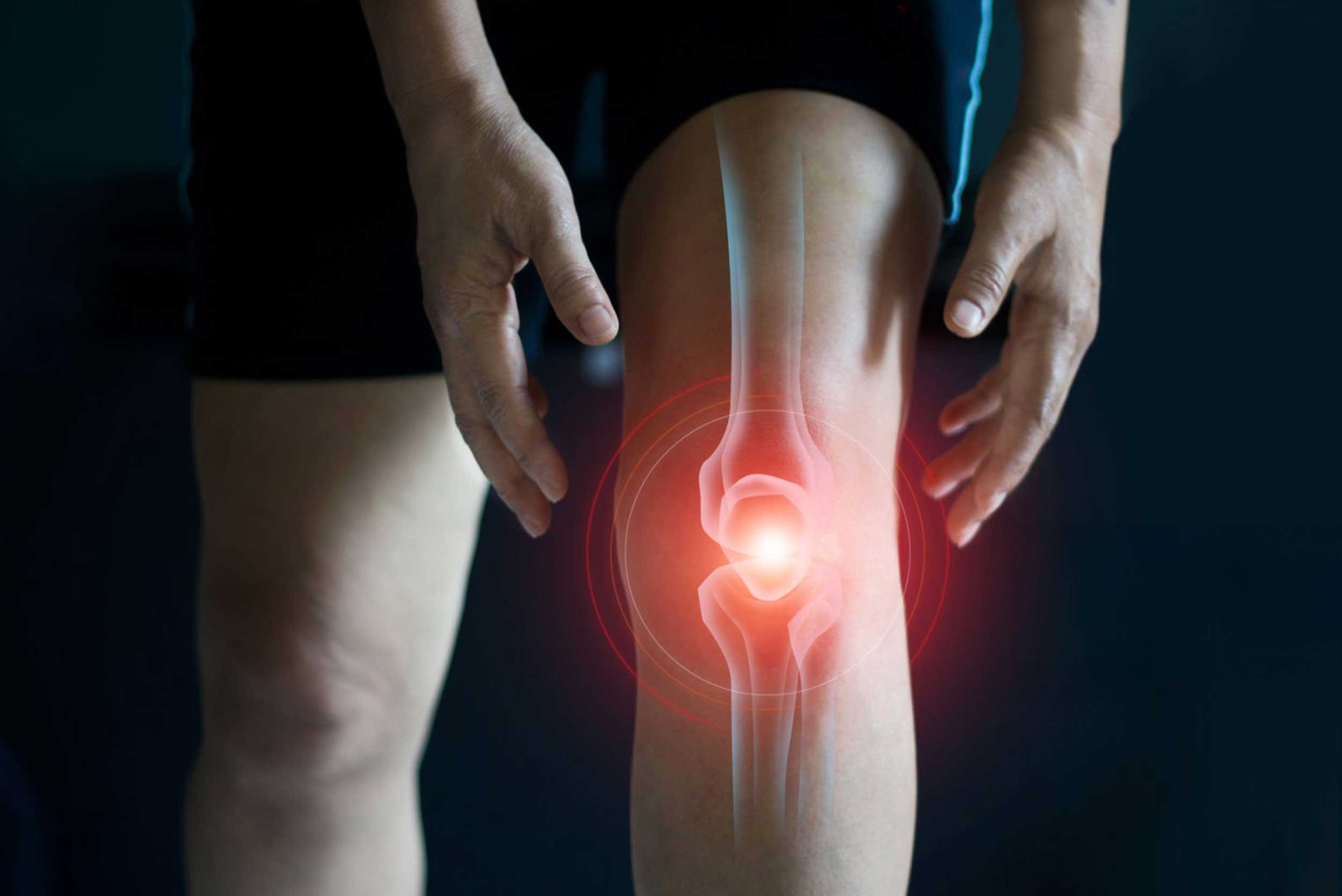 Meniscus Tears in Athletes: Why Early Evaluation & Treatment is Critical