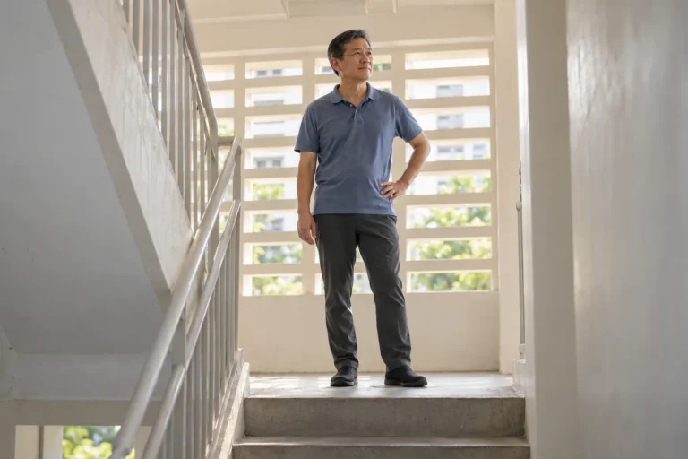 Hip wear and tear (hip osteoarthritis): causes and when to get help